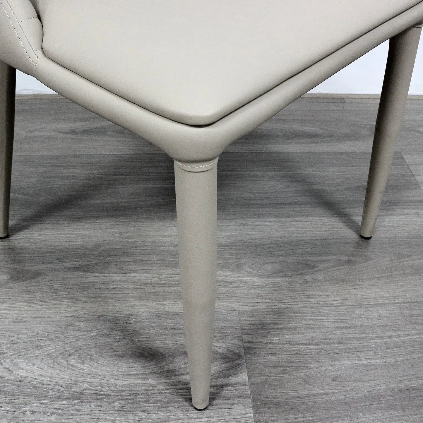 Foshan Supplier Contemporary Event Bar Terrace Curved High Back Dining Chair Marsiling
