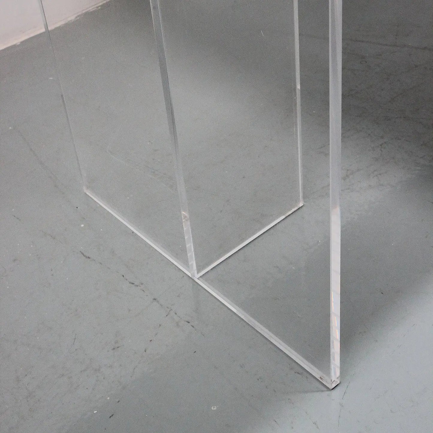 Restaurant Dining Room Furniture Dining Table Acrylic Leg Matte Sintered Stone Marsiling