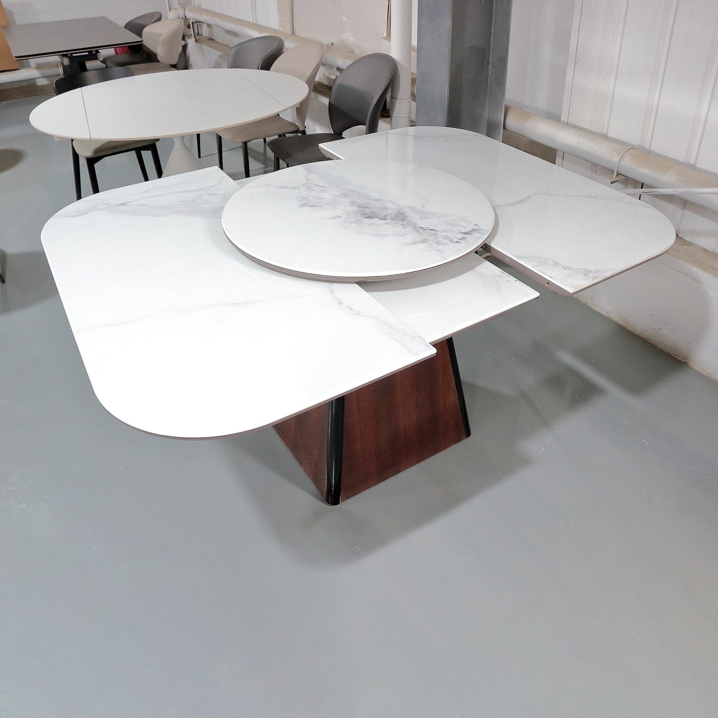Extendable Microlite Top Round Dining Table w/ Lazy Susan Rounded Corners