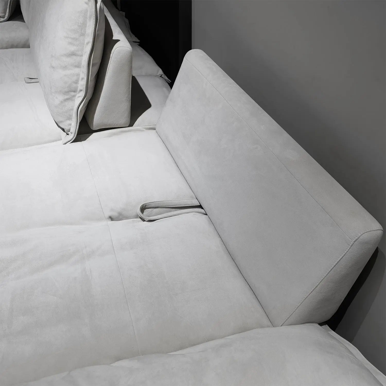Cream Style Modern Simplicity Straight-Line Design Fabric Sofa for Living Room with Tech-Fabric Cloud Cushions Marsiling