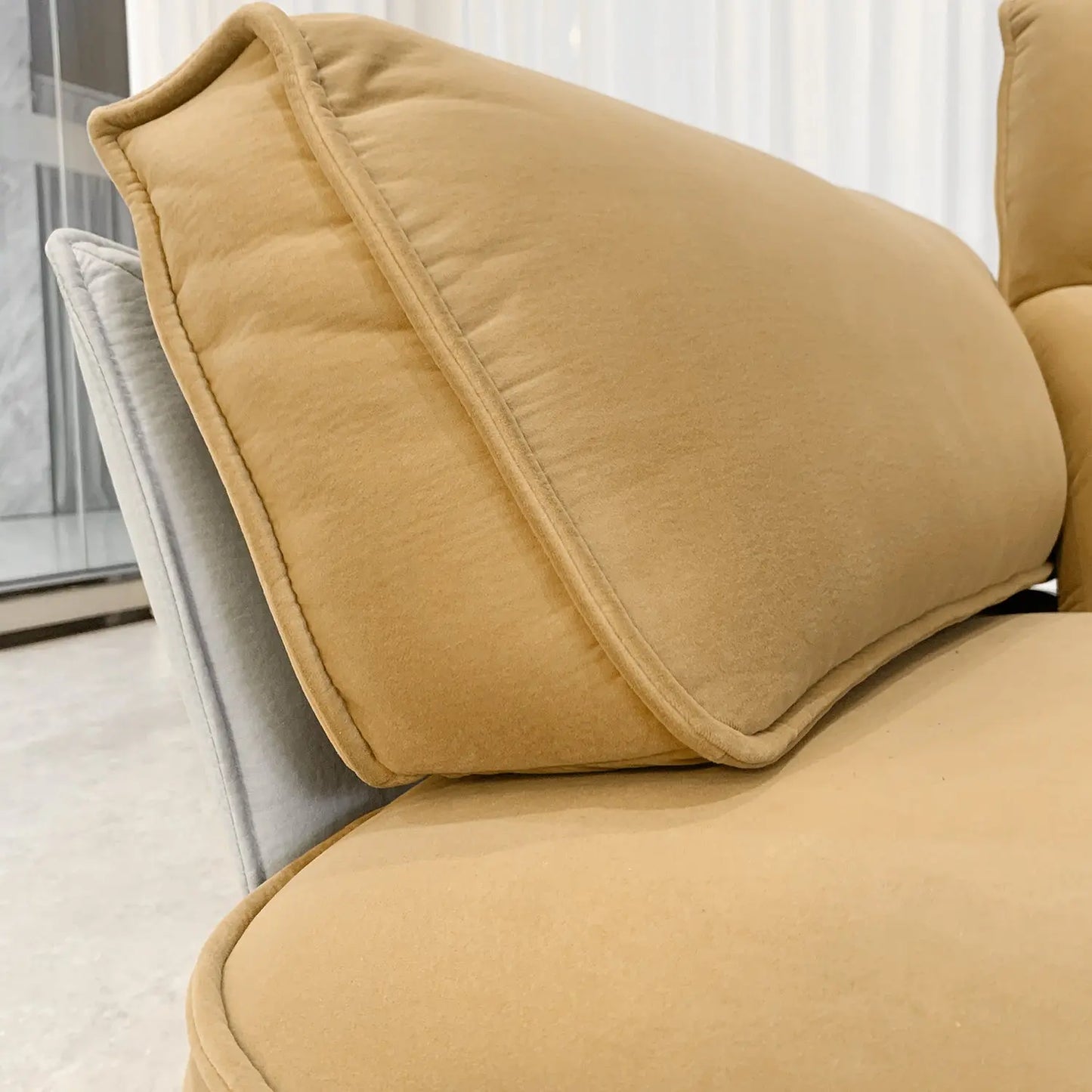 Modern Lounge Fancy Sectional Living Room Sets Sofa High-density Fabric Solid Wood Frame Sofa Home Furniture Marsiling