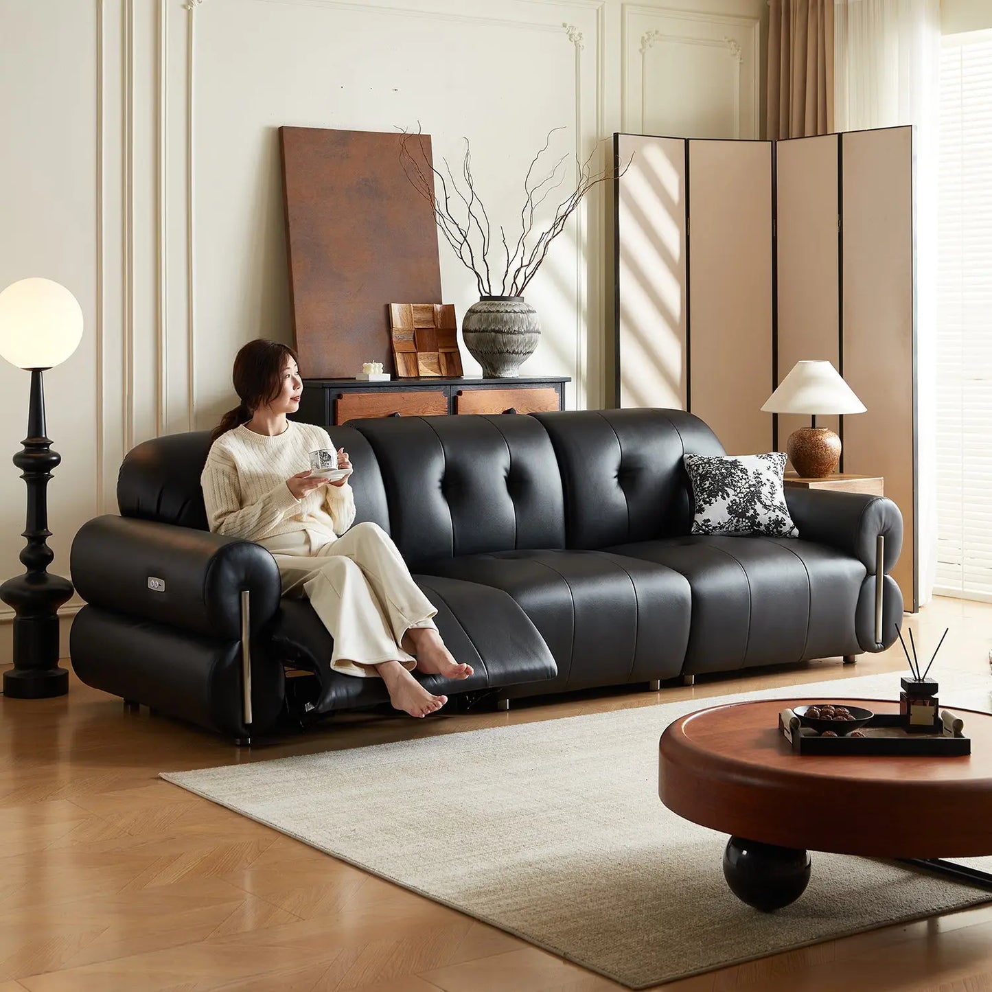 Smart Sofa Electric Multifunctional Leather Sofa Retro Style Living Room Black Top Layer Cowhide Sofa Bed Marsiling Furniture