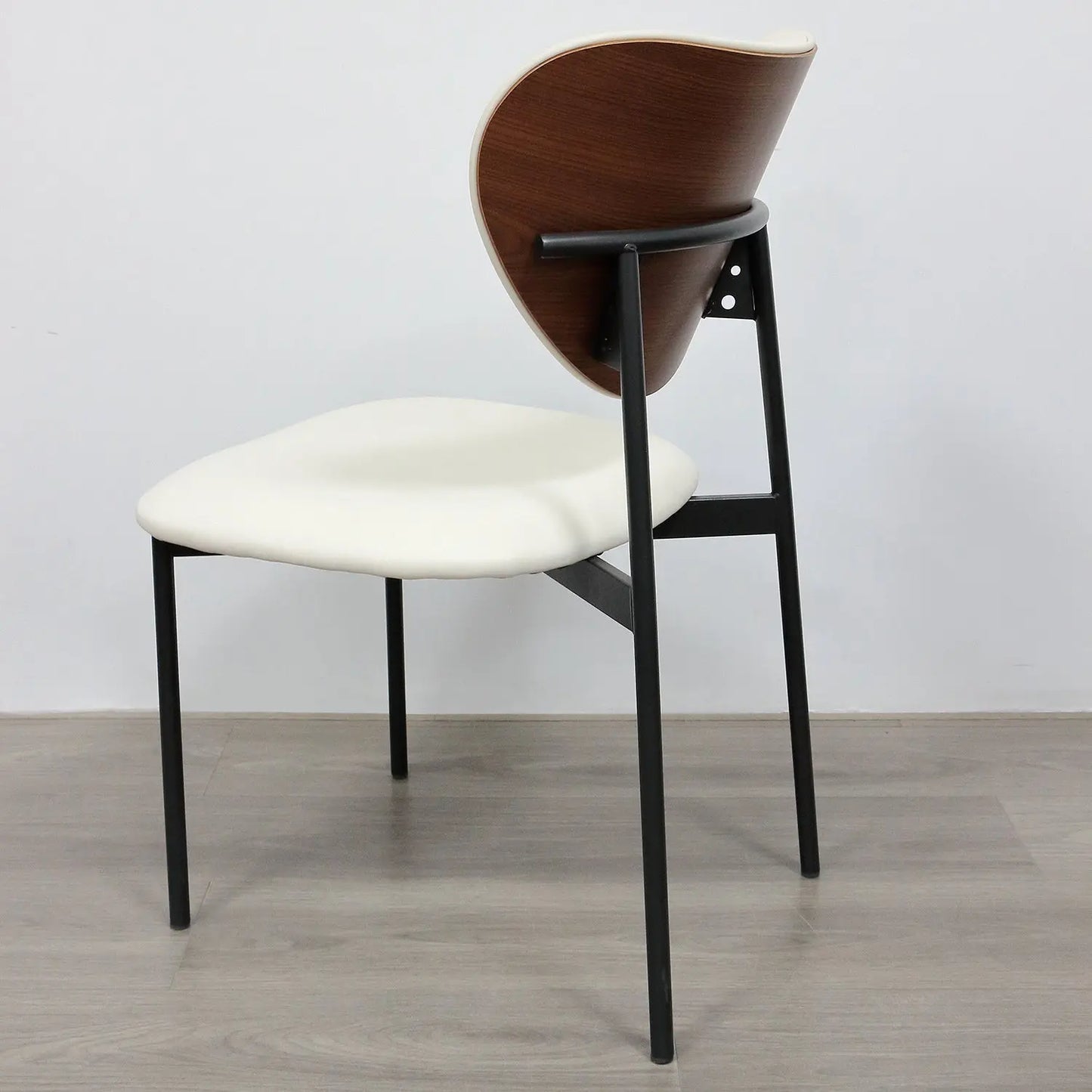 Stylish PU Leather Home Office Chair for Dining and Garden Spaces Marsiling