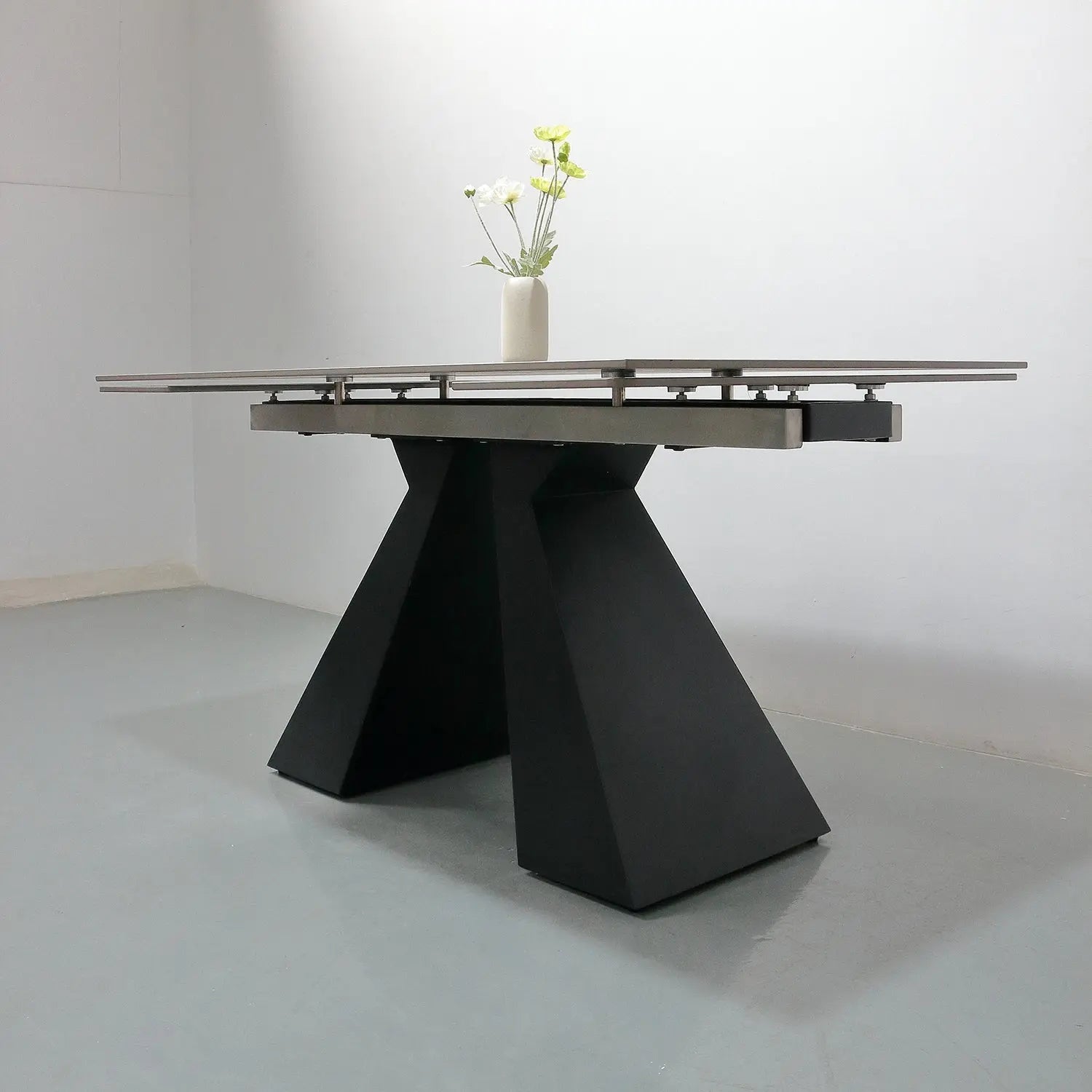Light Grey Dining Room Furniture Matte Sintered Stone Dining Table Extendable Marsiling