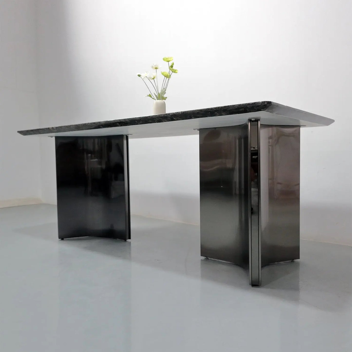 Luxury Stone Stainless Steel Dining Table ¨C Rectangle with Rounded Corners Marsiling