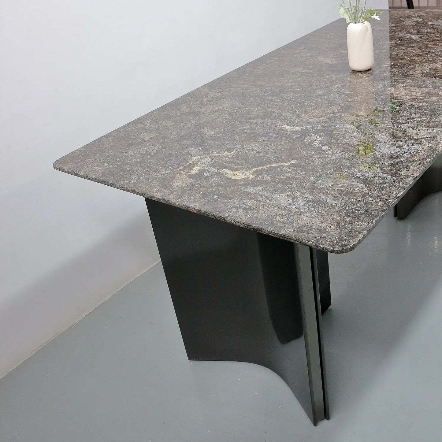 Luxury Stone Stainless Steel Dining Table ¨C Rectangle with Rounded Corners Marsiling