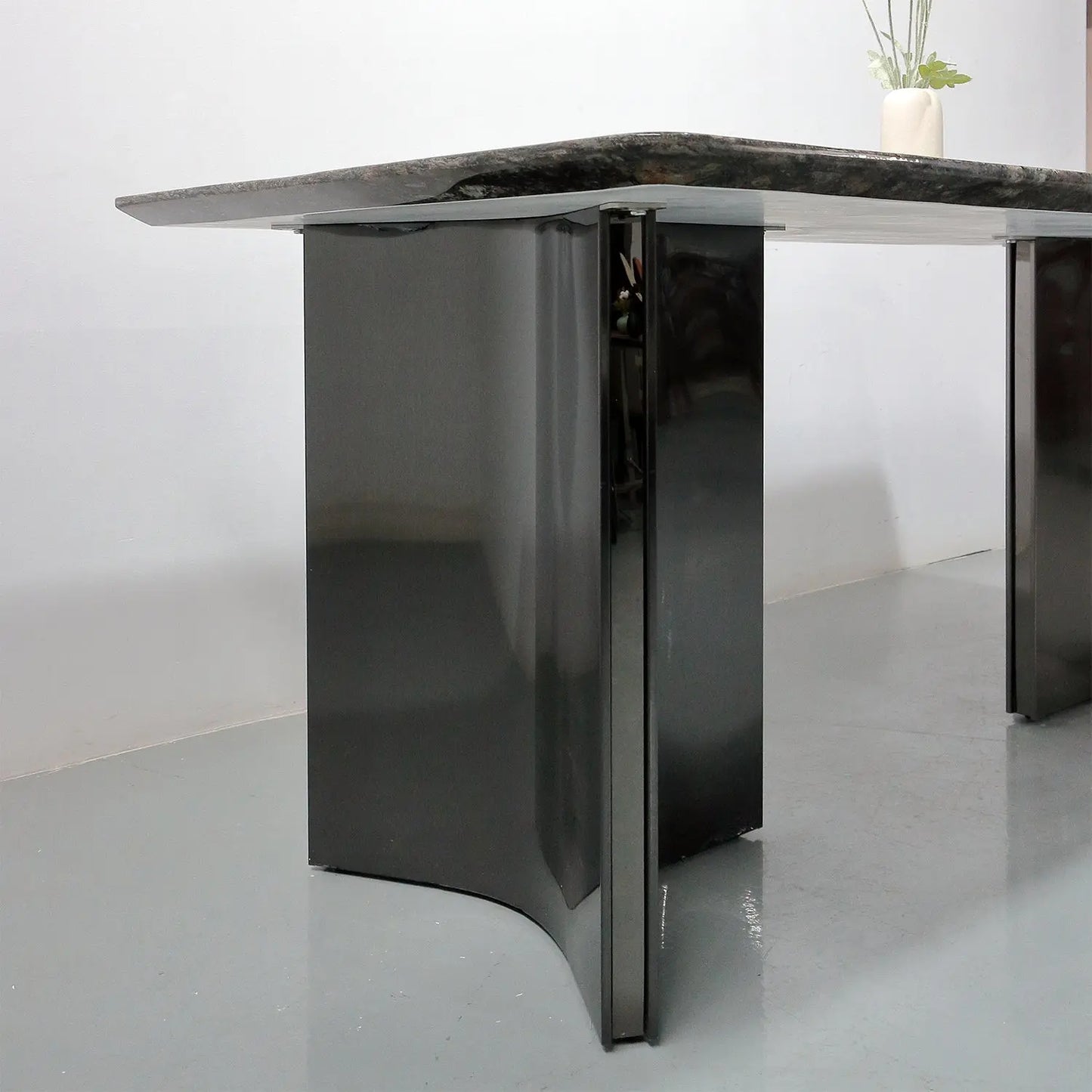 Luxury Stone Stainless Steel Dining Table ¨C Rectangle with Rounded Corners Marsiling
