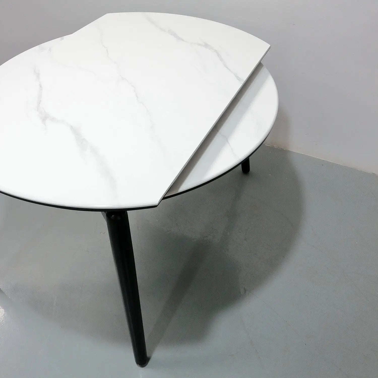 Modern Dining Room Furniture White Microlite Expandable Round Dining Table Marsiling